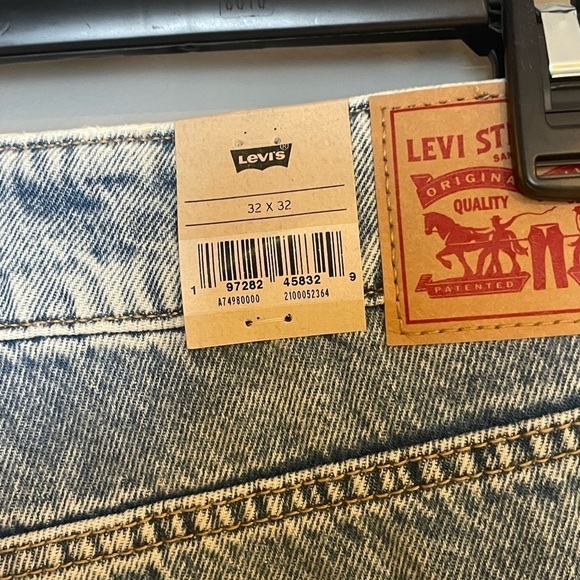Levi's Light Blue Women's Jeans - Picture 7 of 9